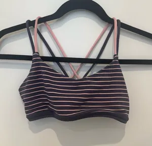 Ivivva sports bra thumbnail 1