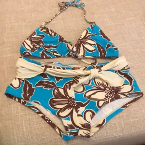 L Space Surf bikini thumbnail 1
