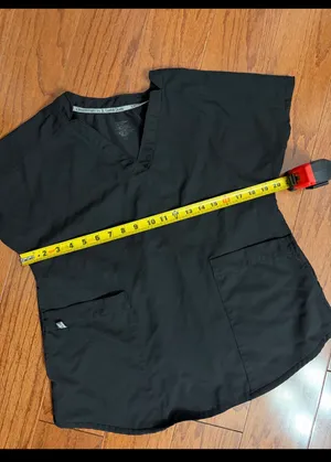 Climate Right by Cuddl Duds Black Short sleeve Scrub - Size Small thumbnail 6