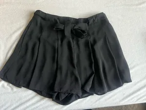 Sunday Aritzia Best Shorts thumbnail 3