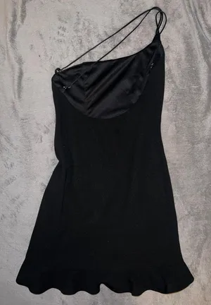 Dress thumbnail 2
