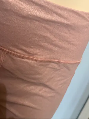 Victoria's Secret Victoria Sport Peach Active cropped leggings thumbnail 2