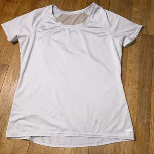 Soybu Womens Light Gray Short Sleeve Mesh Back Athletic Workout‎ T-Shirt Size L thumbnail 1