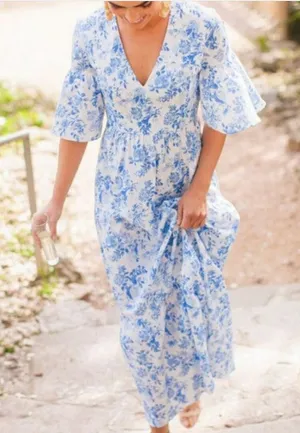 Tuckernuck Ginger Dress Medium Blue Floral Toile Maxi Coastal Grandmother Preppy thumbnail 1