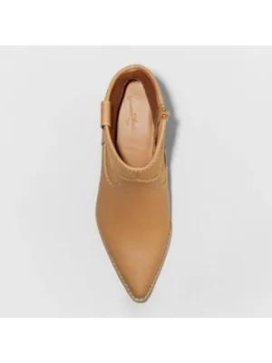 Universal Threads Tan Kay Western Boots Women's 7.5 thumbnail 2