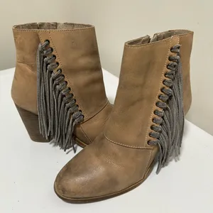 Diba True Jilly Ann Fringe Boots Tan Size 8 thumbnail 1