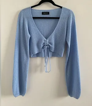 White Fox Blue Always Daydreaming Long Sleeve Crop Size Large thumbnail 3