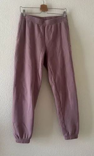 ARITZIA TNA Sweatfleece Cozy Fleece Perfect Fit Jogger Sweatpants thumbnail 1