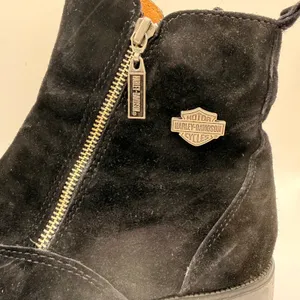 Harley-Davidson Amherst Womens Black Suede Side Zip Biker Boots 82017 Size 8.5 thumbnail 8