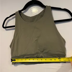Olive Green mesh open back Lululemon bra‎ thumbnail 2