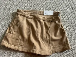 Skirt thumbnail 1