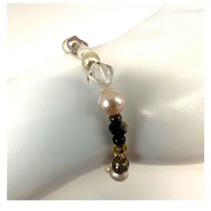 Pearl beaded stretchy bracelet thumbnail 5