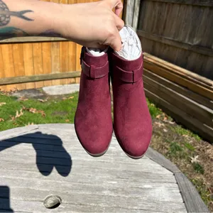 Market & Spruce Burgundy Faux Suede‎ Odeya Bootie Inner Ankle Zipper size 6 wide thumbnail 7
