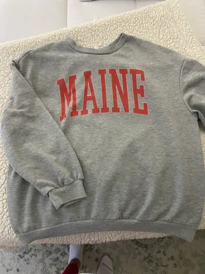 Crew Neck Sweatshirt Size M thumbnail 1