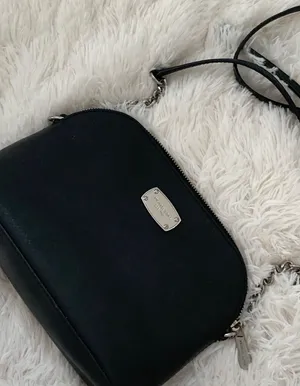 Michael Kors Crossbody thumbnail 3