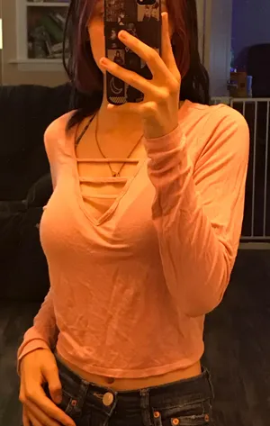 Cropped Long Sleeve Shirt thumbnail 1