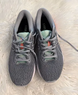 ASICS Women’s Gray Running Shoes with Mint and Coral Accents size 10 thumbnail 1