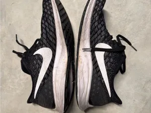 Nike Zoom Pegasus 35 Running Shoes Size 8 thumbnail 4