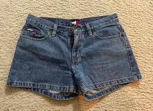 Tommy Hilfiger Short thumbnail 1