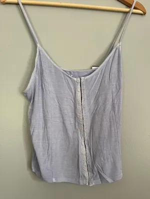 American Eagle Outfitters thumbnail 1