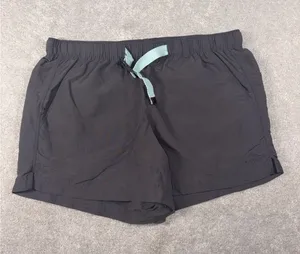 ll bean Women's Supplex Belted Shorts Medium‎ Nylon thumbnail 1