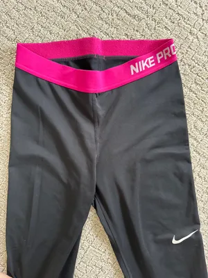 Nike PRO Cropped Leggings Black Dri-Fit Women’s Capri Medium thumbnail 2