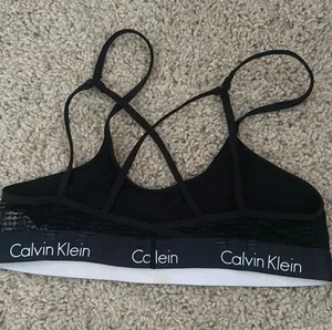 Calvin Klein Bralete thumbnail 2