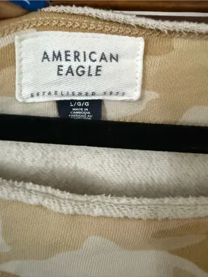American Eagle Camo Off-Shoulder sweater thumbnail 5