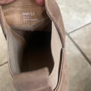 Dolce vita‎ Rielle Taupe Brown Faux Suede Platform Chelsea Ankle Boots WMS 8.5 thumbnail 8