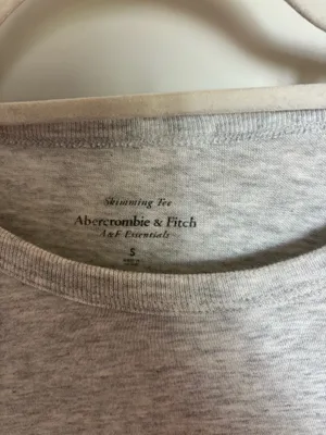 Abercrombie Tee Graphic thumbnail 3
