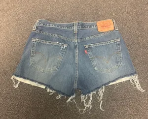 Vintage 501 Levi shorts thumbnail 1