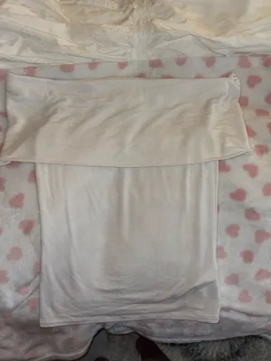 Aritzia White Off-The-Shoulder Top thumbnail 3