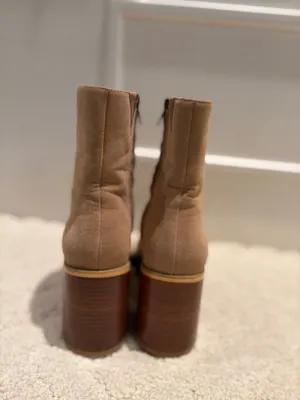Tan Suede Platform Block Heel Ankle Boots Size 6 Brown thumbnail 4