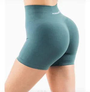 Alphalete Amplify Shorts 4.5 thumbnail 5