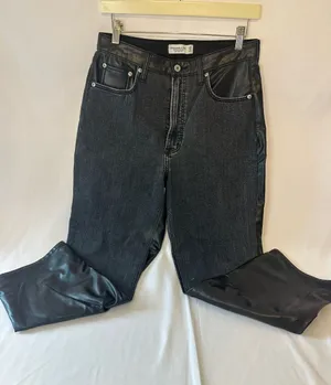 Abercrombie & Fitch Black Straight-Leg Jeans with Faux-Leather Panels thumbnail 1