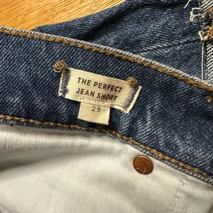 Madewell perfect Jean short 29 jorts thumbnail 3