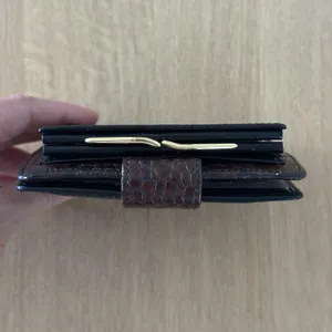 Brahmin Womens Bifold Vtg Leather Wallet Kiss Lock Croc Alligator Black Brown thumbnail 3