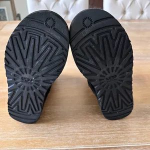 Ugg Australia Black Classic Boots 7 thumbnail 6