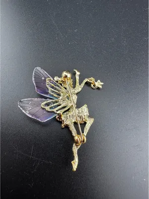Elegant Forest Deer Brooch Pin for Women thumbnail 3