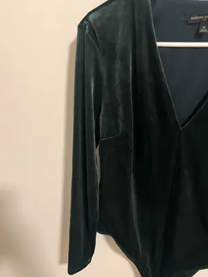 Banana republic emerald green velvet, bodysuit, long sleeve thumbnail 4