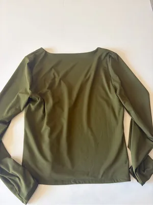 Old Navy Active Womens Olive Green cropped long sleeve workout V neck top medium thumbnail 5