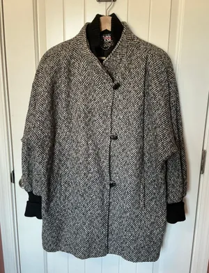 Vintage 80s New York Girl Herringbone Toggle Peacoat W14 Black/White thumbnail 1