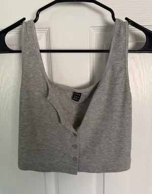 Shein Ribbed Crop Top thumbnail 1