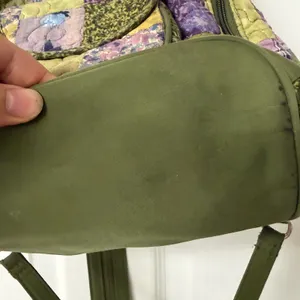 Donna Sharp Quilted Patchwork Sling Backpack Green Purple Floral Convertible Bag thumbnail 3