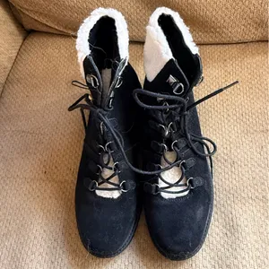 Marc Fisher Black Leather Boots with Sherpa Trim nwt thumbnail 8