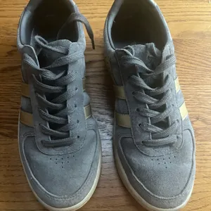 Gola Grandslam blue suede sneakers Size 7 thumbnail 2