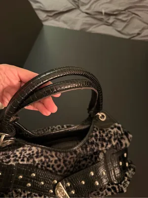 Kathy Van Zeeland Black and Gray Leopard Faux Fur Purse Y2K thumbnail 7