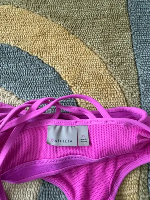 Athleta Women Fully Focused Bra Sports Bra Strappy Magenta Women’s Size XS thumbnail 4