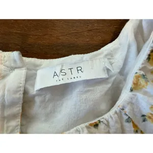 ASTR The Label Floral Blouse M White Yellow Cottagecore Boho Romantic Prairie thumbnail 8