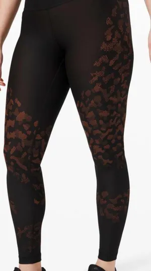 Lululemon Mapped Out High-Rise Tight 28" Camo Leggings size 4 EEUC thumbnail 1